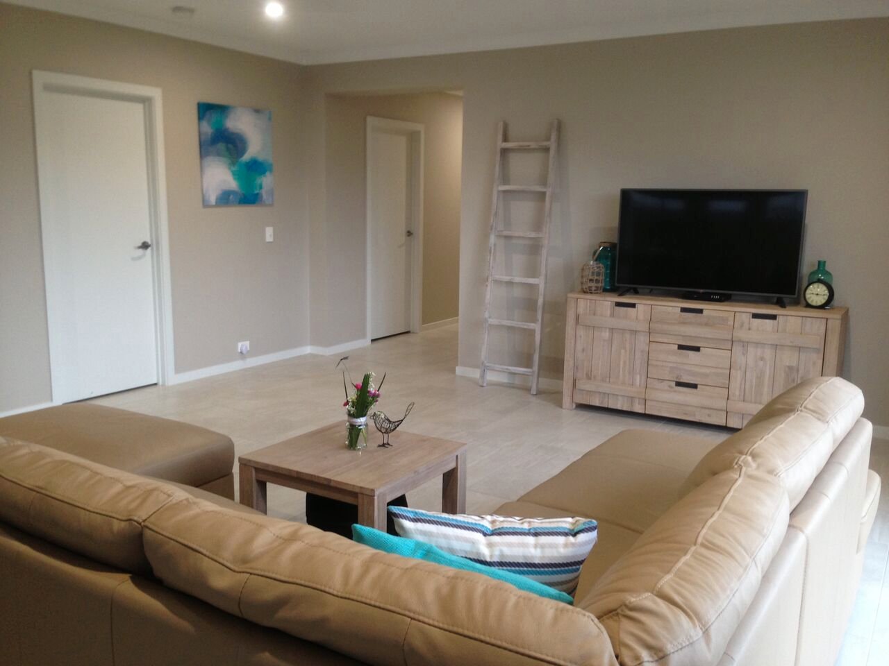 23 LENTHALL Street BOYNE ISLAND 3