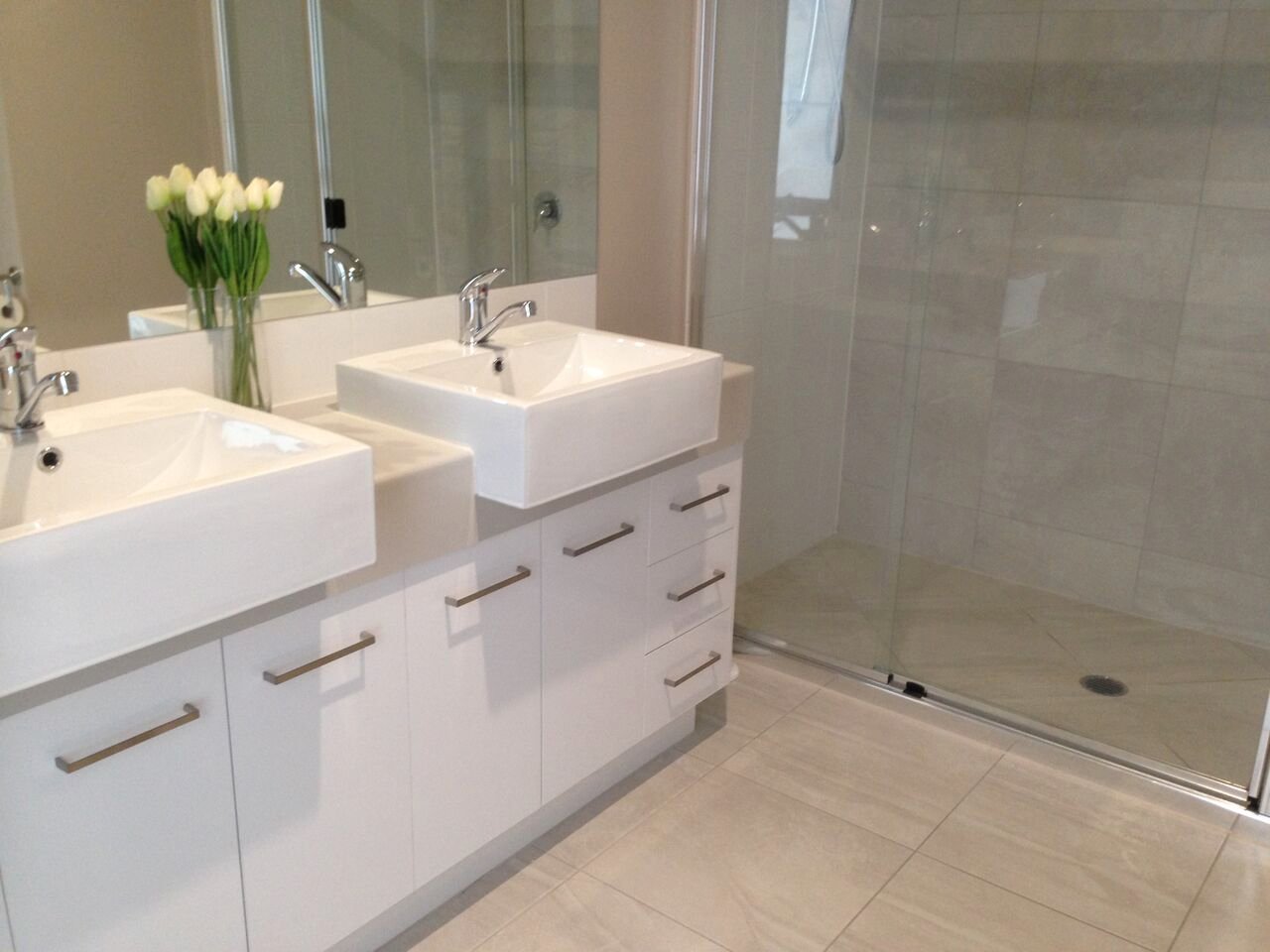 23 LENTHALL Street BOYNE ISLAND 13