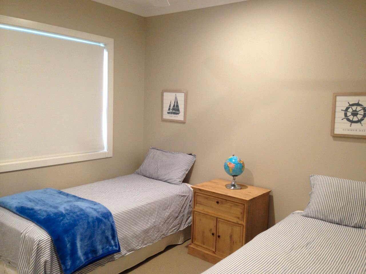 23 LENTHALL Street BOYNE ISLAND 17