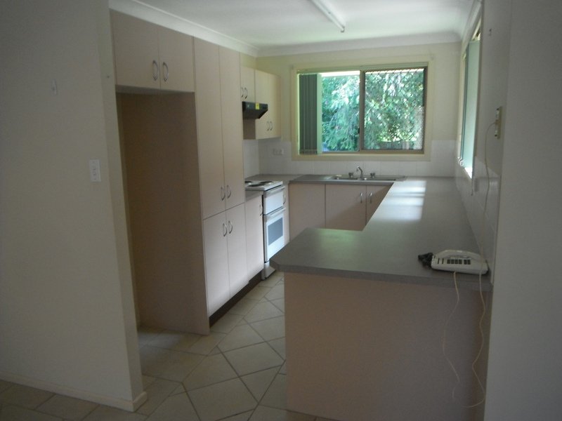 2/3 Lesley Close COFFS HARBOUR 3