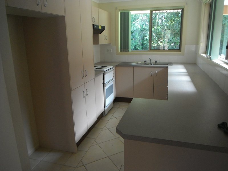 2/3 Lesley Close COFFS HARBOUR 11