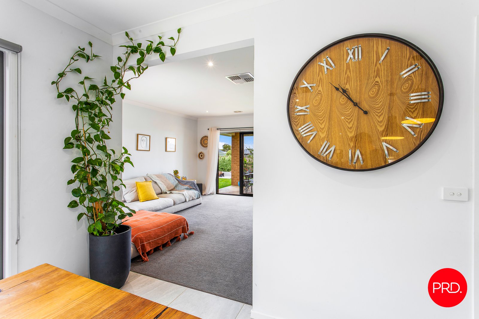 23 Limousin Court ASCOT 5