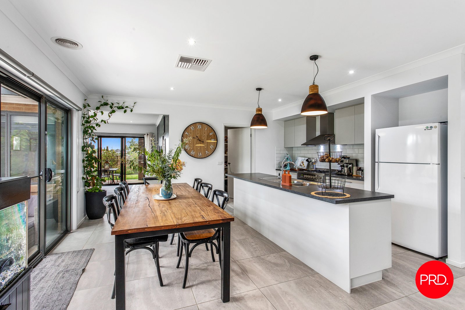 23 Limousin Court ASCOT 15