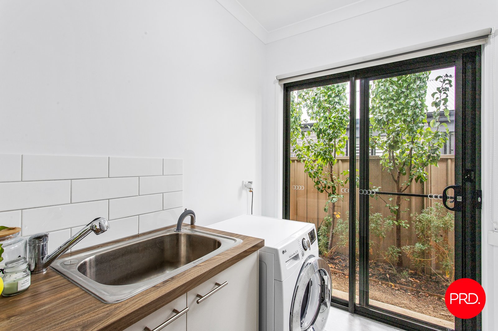 23 Limousin Court ASCOT 26