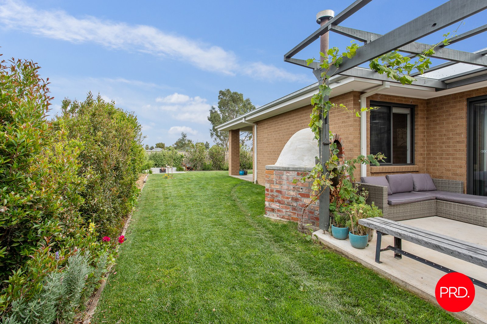 23 Limousin Court ASCOT 33