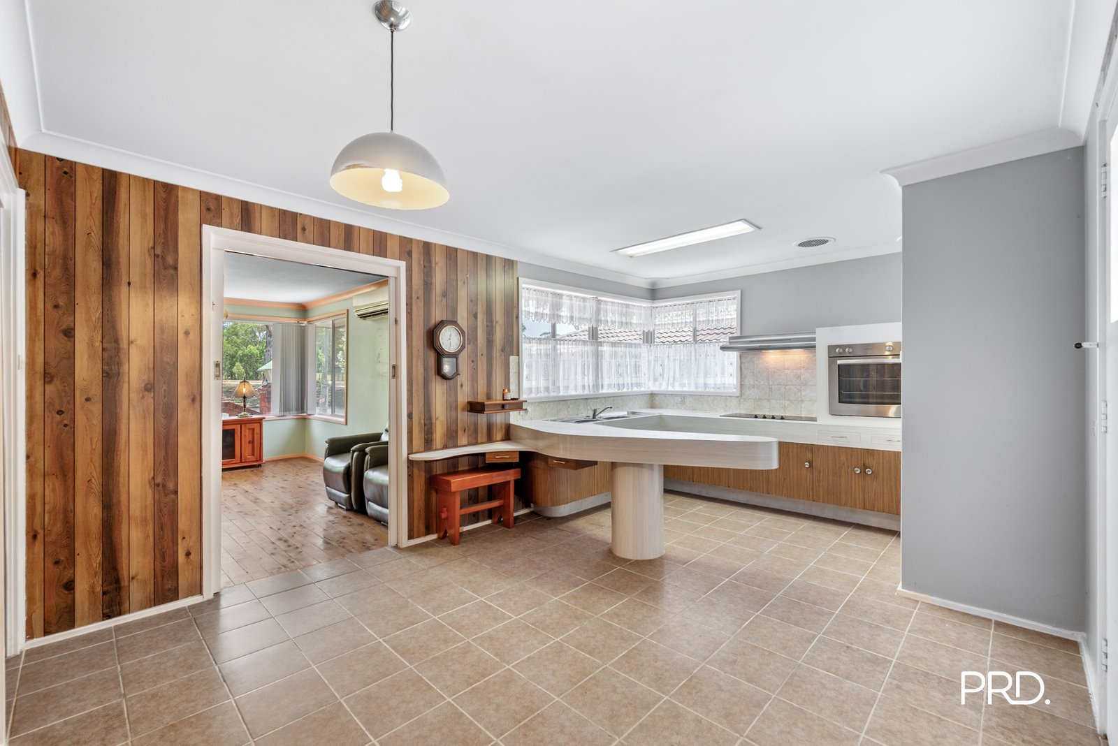 23 Lincoln Drive CAMBRIDGE PARK 4