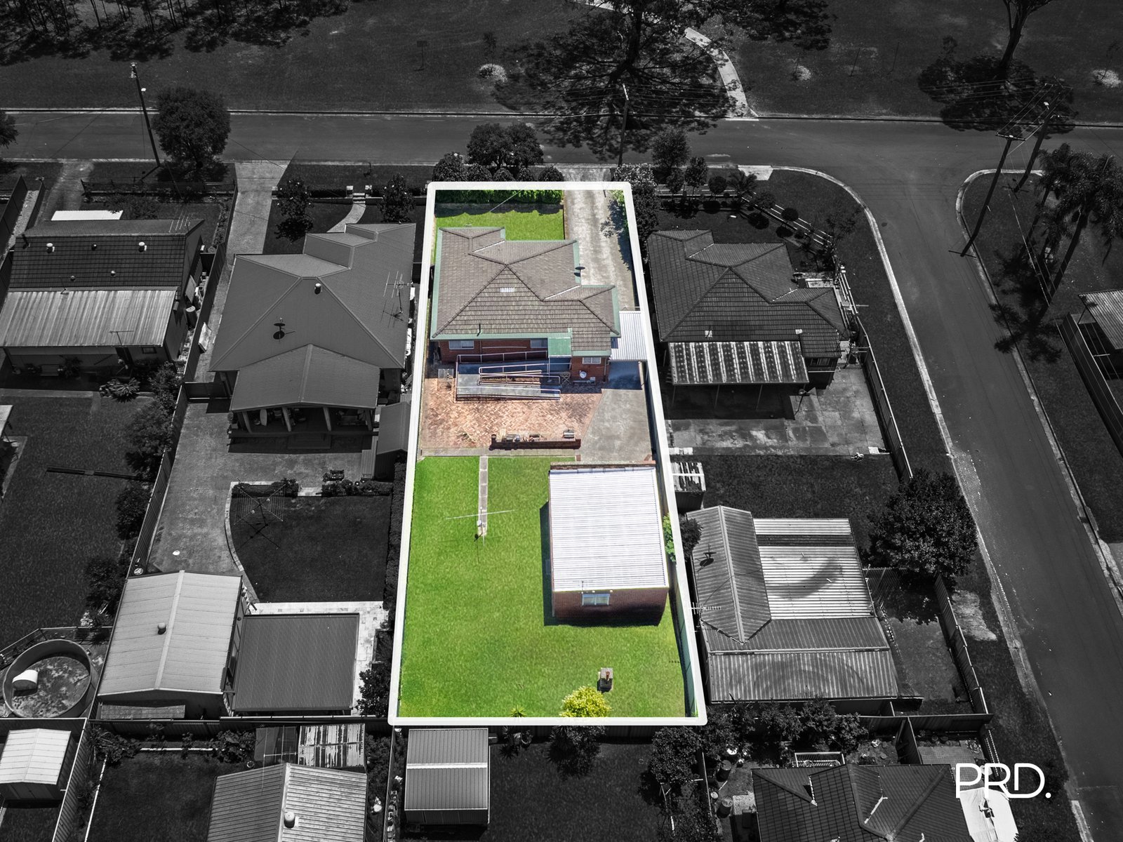 23 Lincoln Drive CAMBRIDGE PARK 14