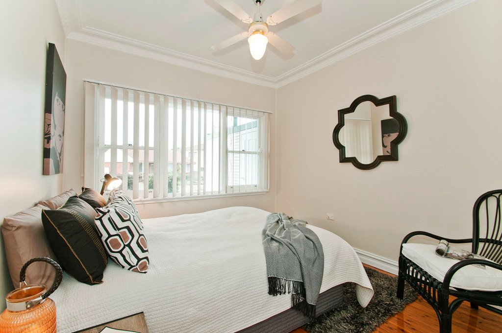 23 Lombard Avenue FAIRY MEADOW 9