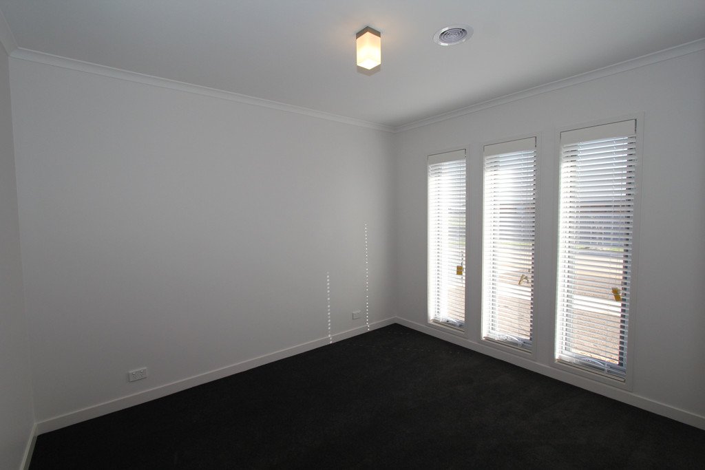 23 Longford Road ALFREDTON 3