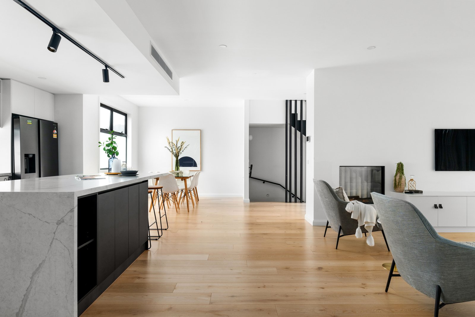 Real Estate and Property in 2/3 Lorna Avenue, Northcote, VIC