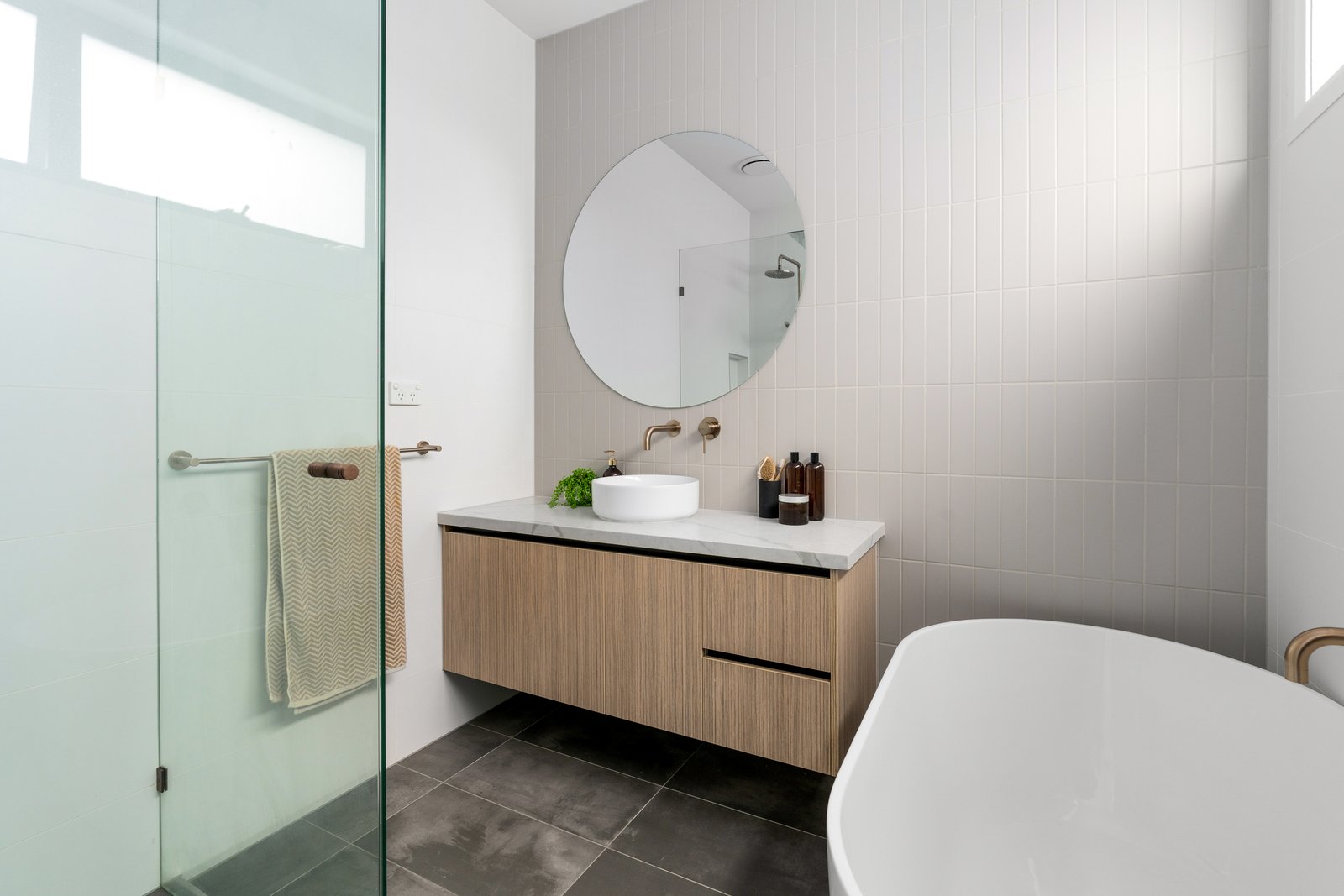 Real Estate and Property in 2/3 Lorna Avenue, Northcote, VIC