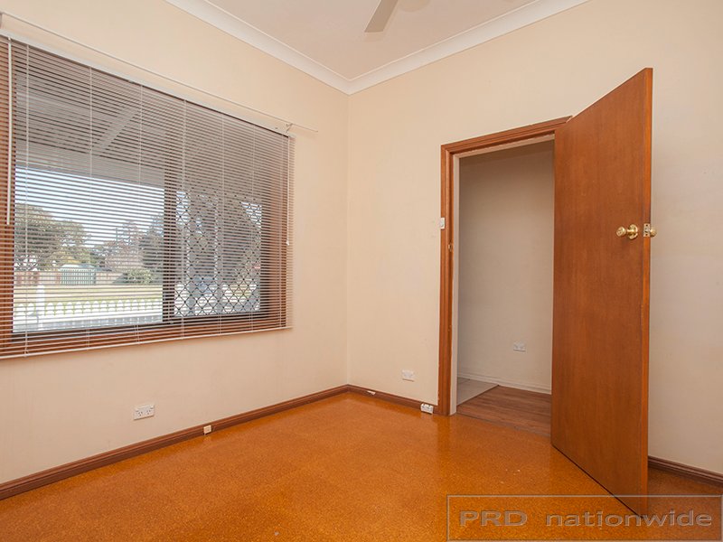 23 Louth Park Road SOUTH MAITLAND 9