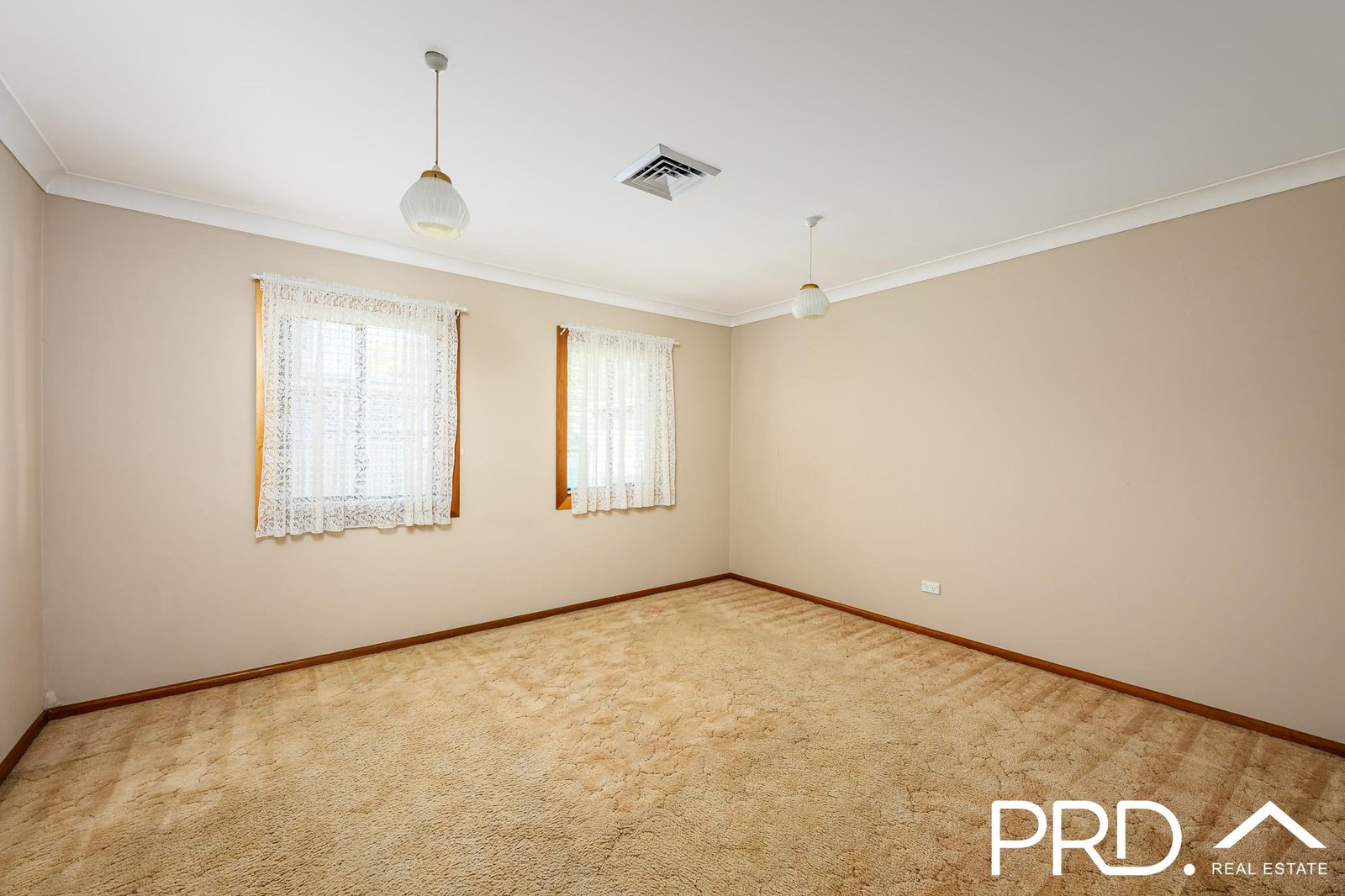 23 Lucas Road EAST HILLS 6