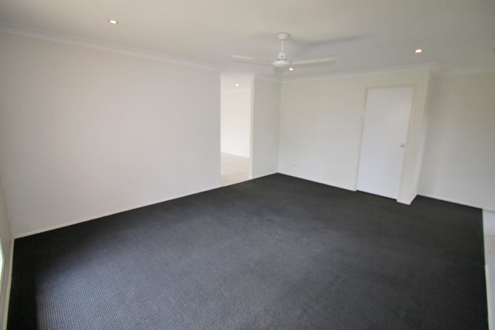 23 Lucille Ball Place PARKWOOD 3