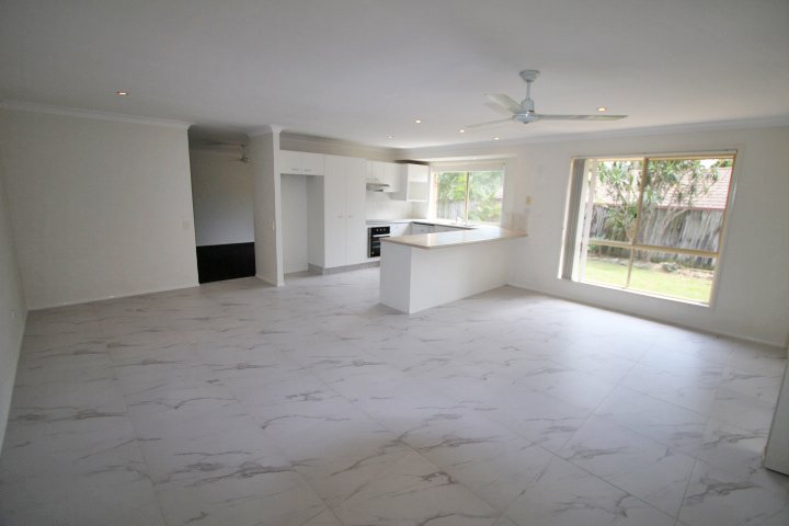 23 Lucille Ball Place PARKWOOD 5