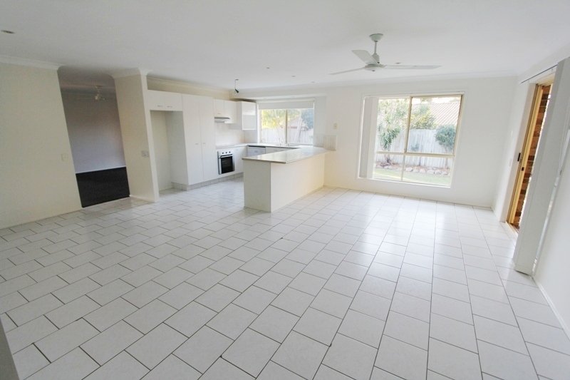 23 Lucille Ball Place PARKWOOD 2