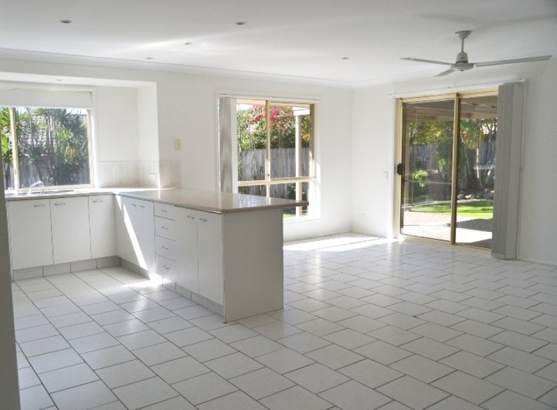 23 Lucille Ball Place PARKWOOD 8