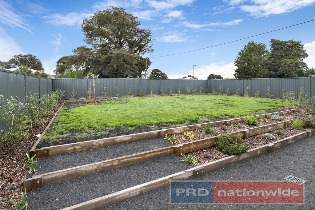 23 Lynch Street SMYTHESDALE 13