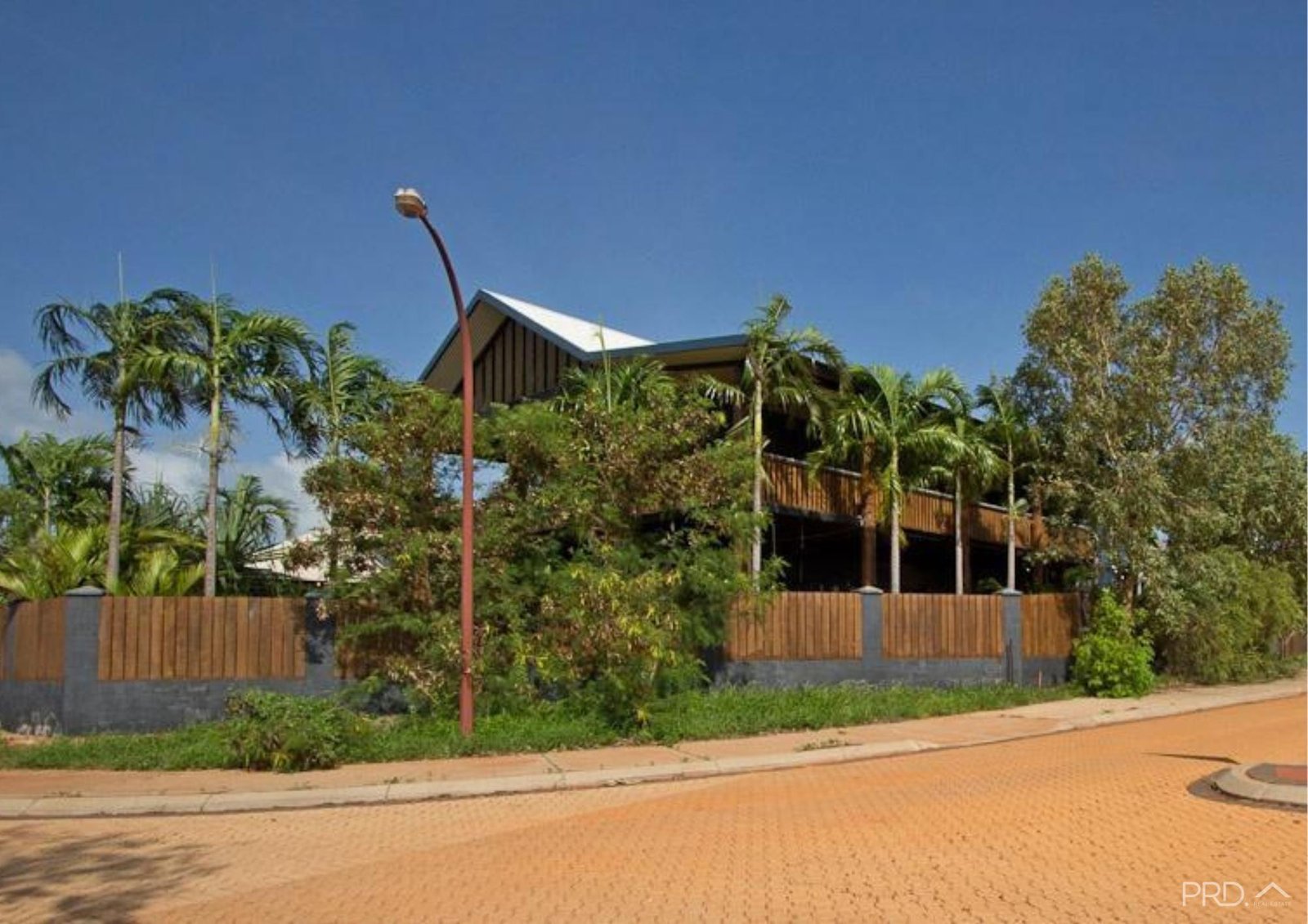 23 Manggala Drive CABLE BEACH 7