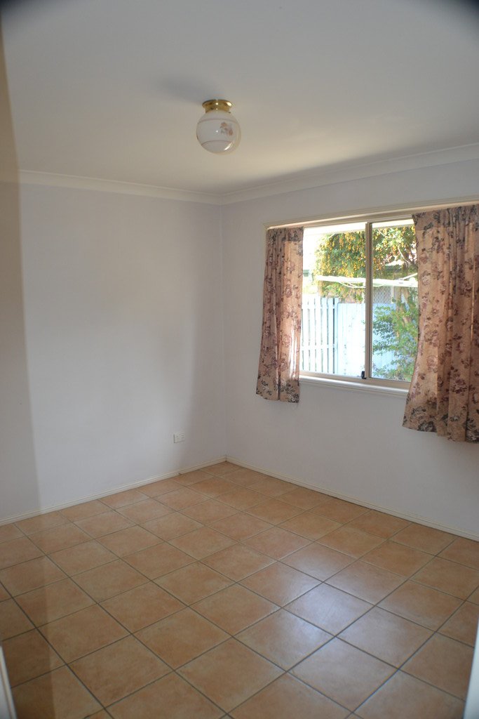 23 Manitoba Place WAVELL HEIGHTS 6