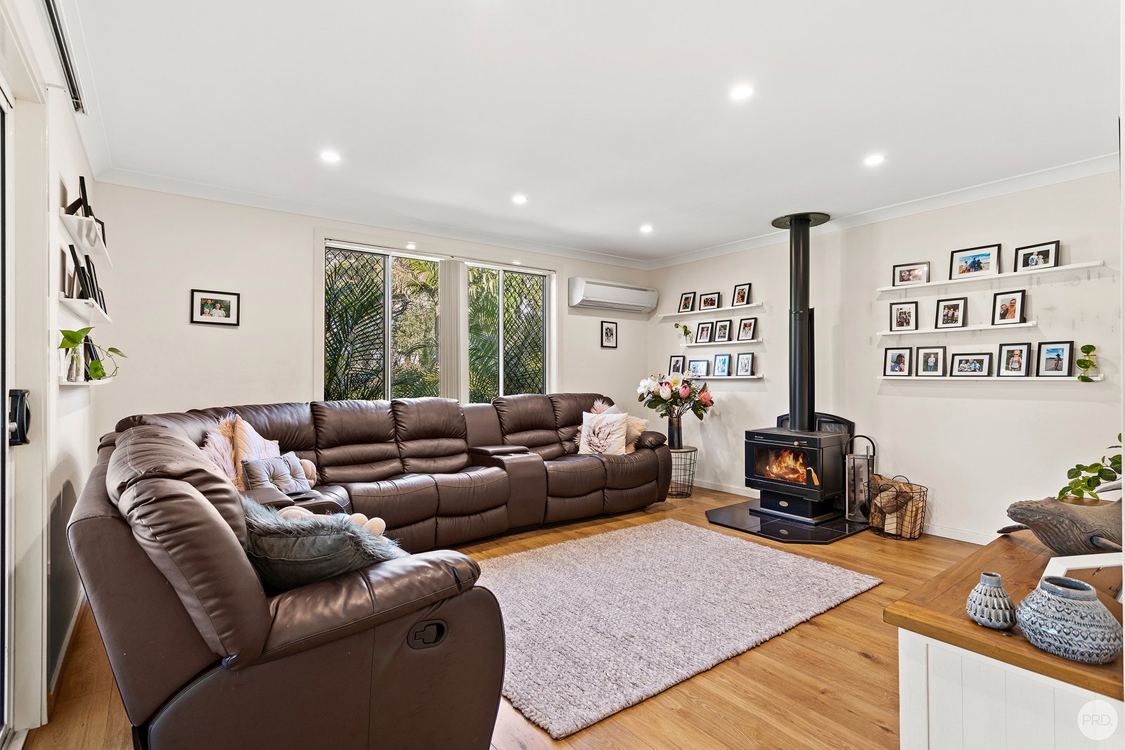 23 Mariner Crescent,  SALAMANDER BAY 4