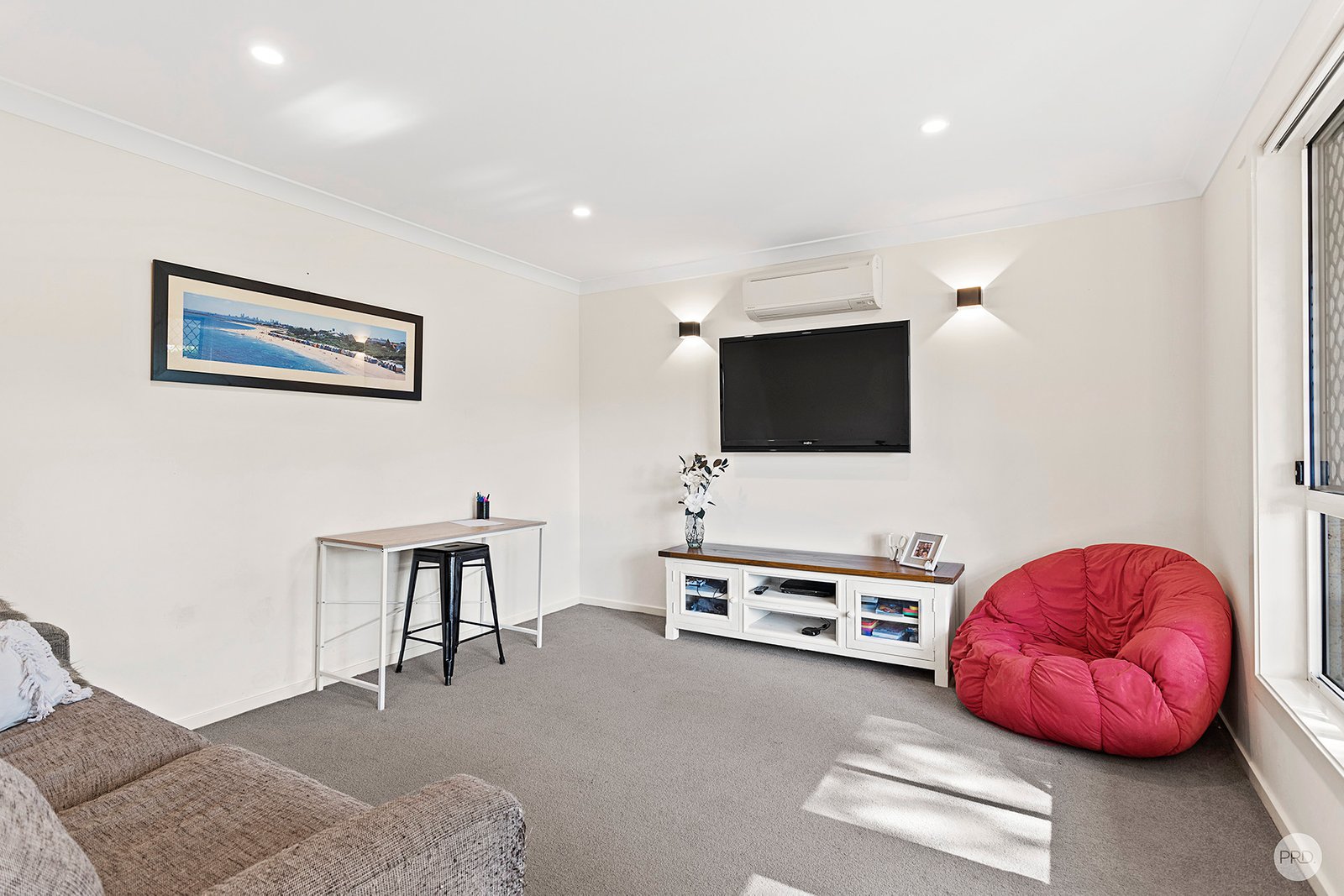 23 Mariner Crescent,  SALAMANDER BAY 8