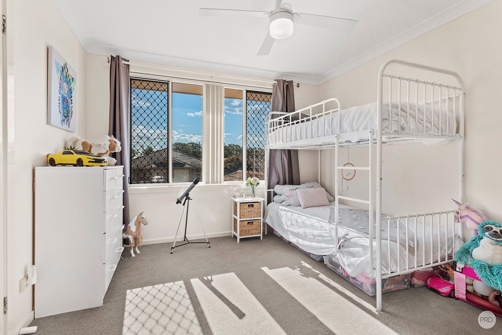 23 Mariner Crescent,  SALAMANDER BAY 15