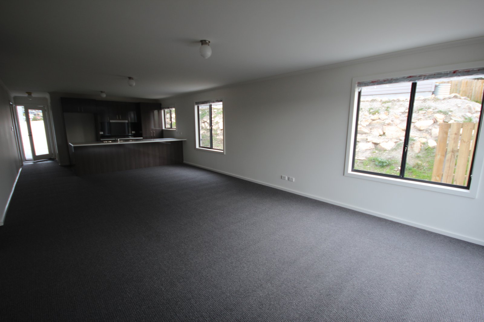 23 McGill Rise CLAREMONT 4