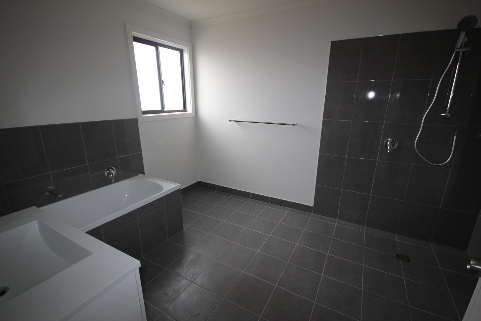 23 McGill Rise CLAREMONT 8