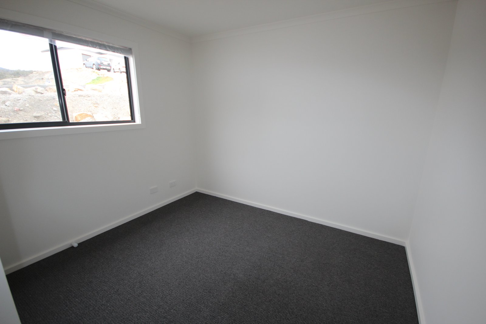 23 McGill Rise CLAREMONT 11