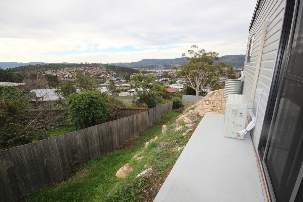 23 McGill Rise CLAREMONT 6