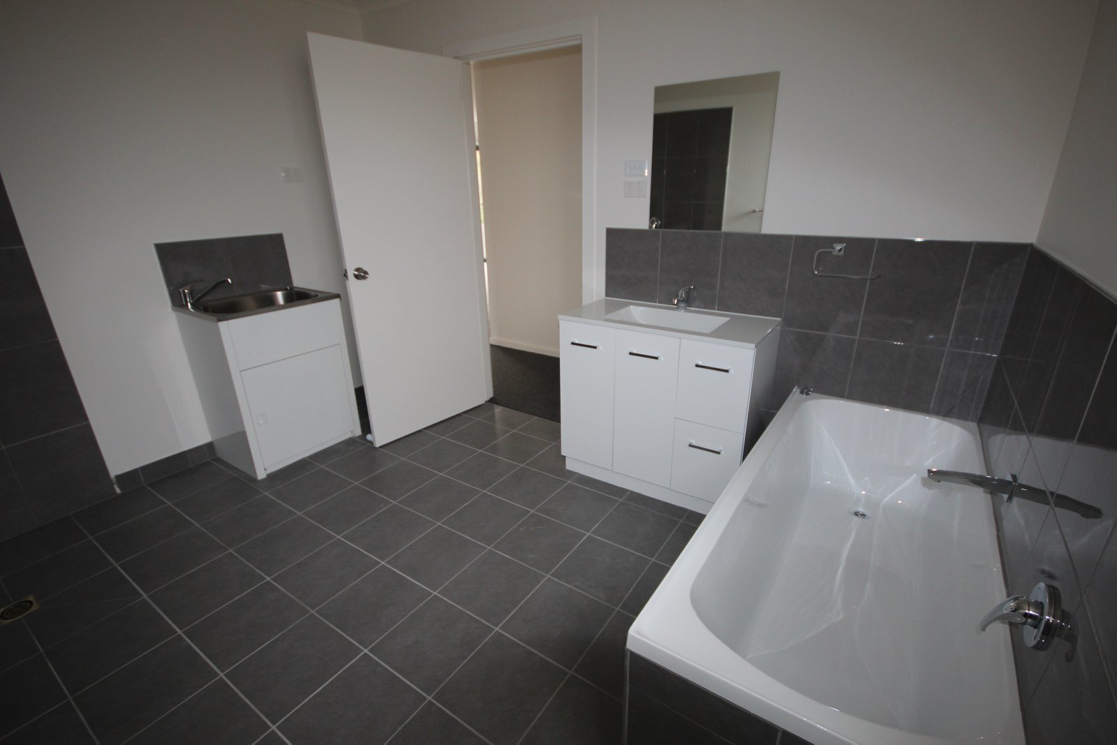 23 McGill Rise CLAREMONT 10