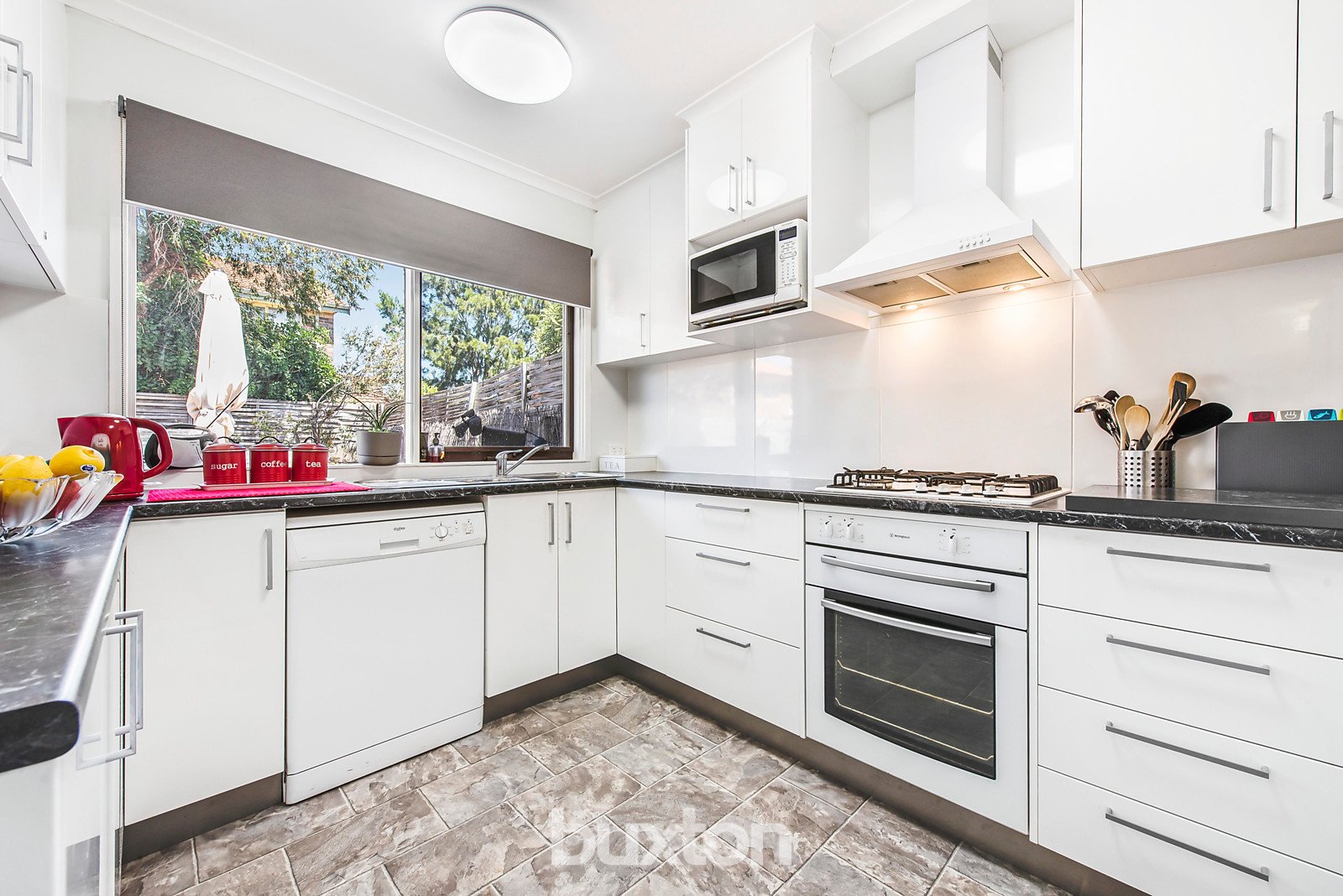 Gallery: 2/3 McIntosh Court