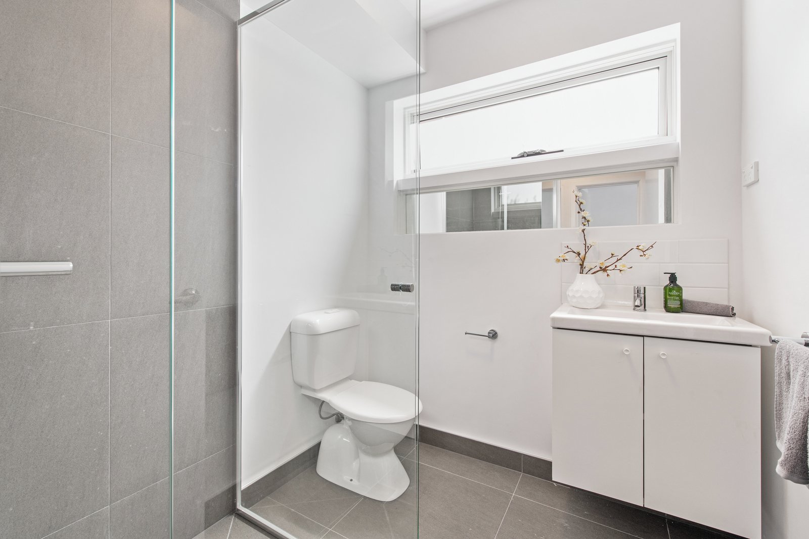 2/3 Melbourne Street, Murrumbeena, 3163