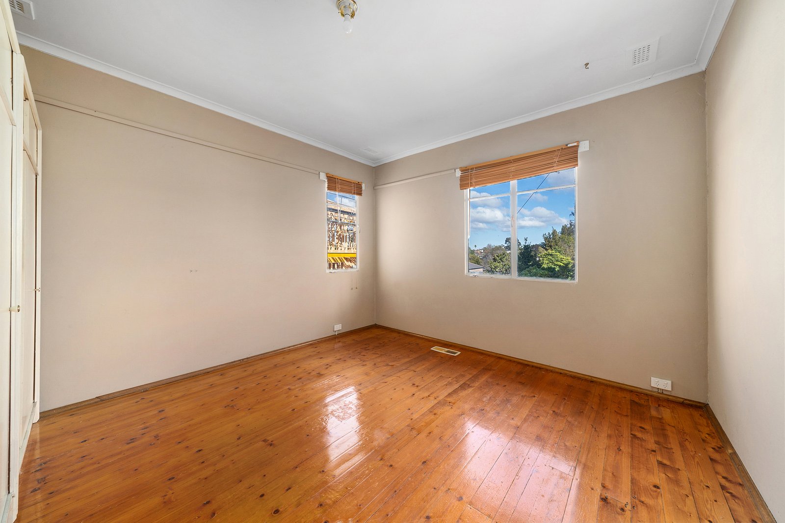 Gallery: 23 Melinga Crescent