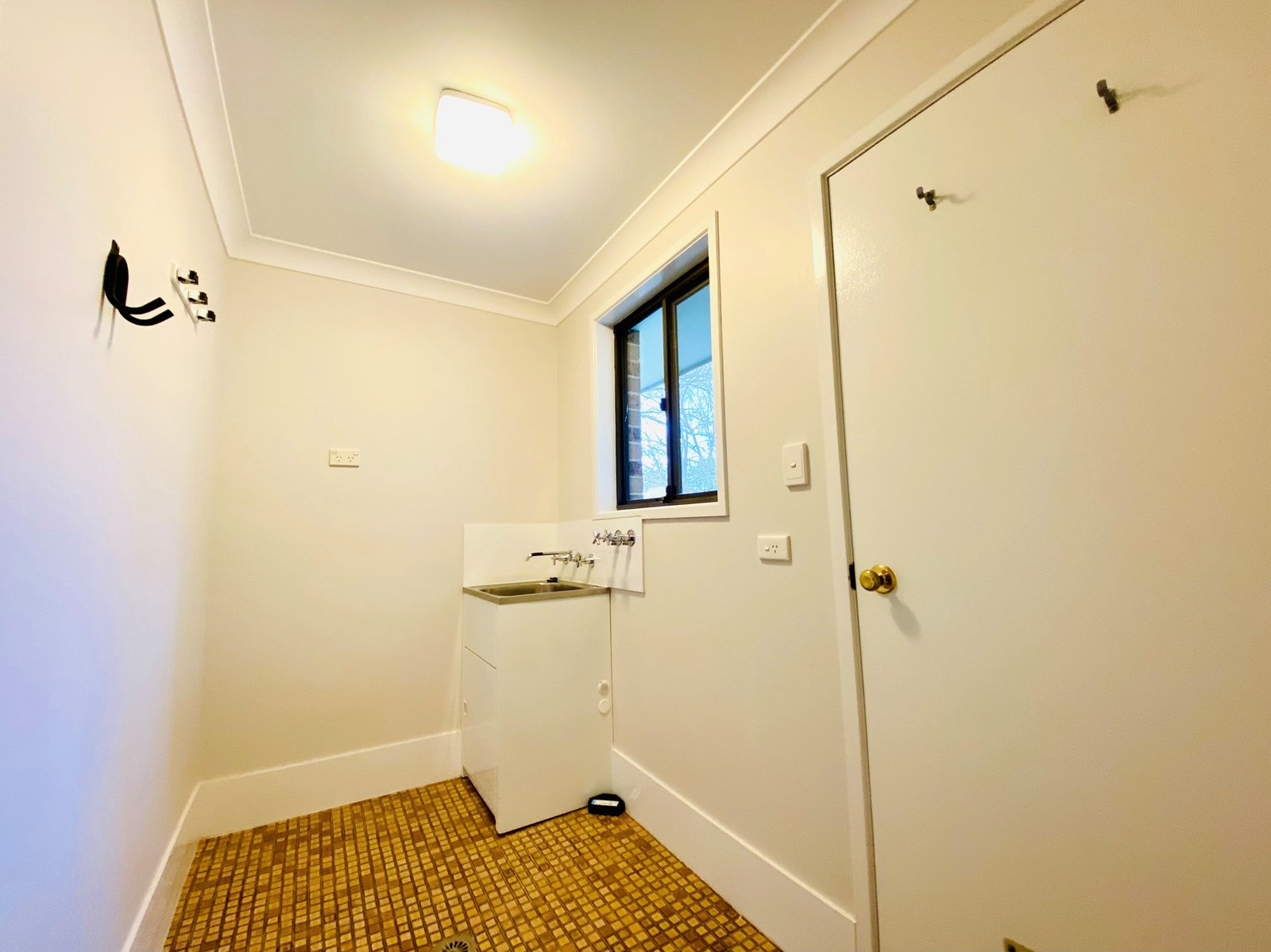 23 Melissa Avenue TAMWORTH 11