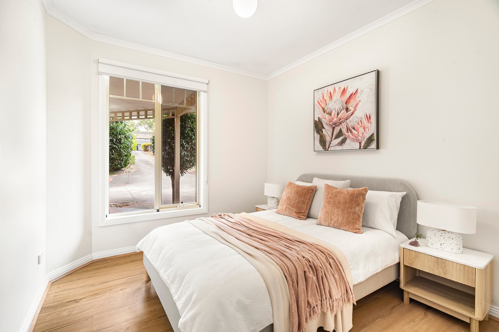 2/3 Meryl Street, Doncaster East, 3109