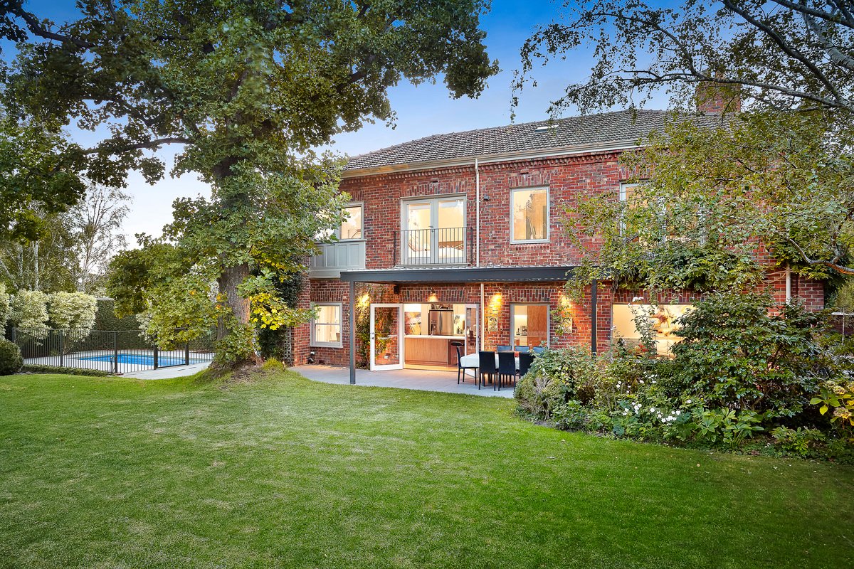 Real Estate and Property in 23 Montalto Avenue, Toorak, VIC