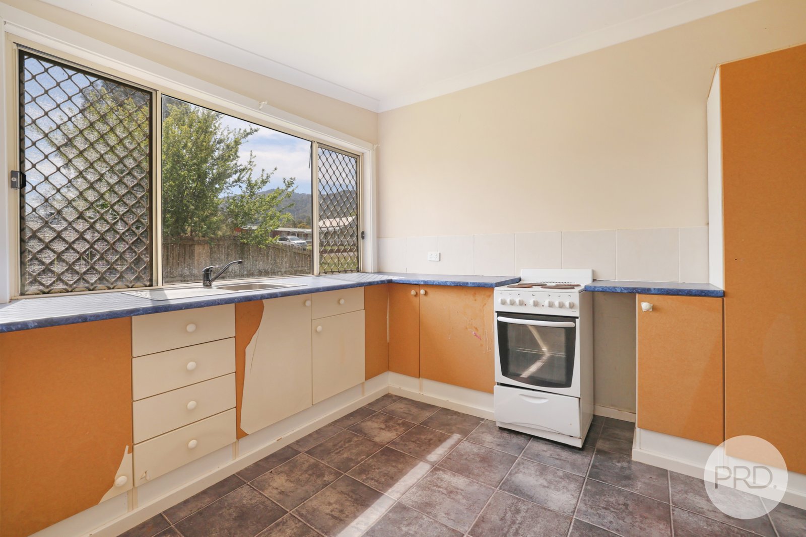 23 Munro Street MURRURUNDI 11