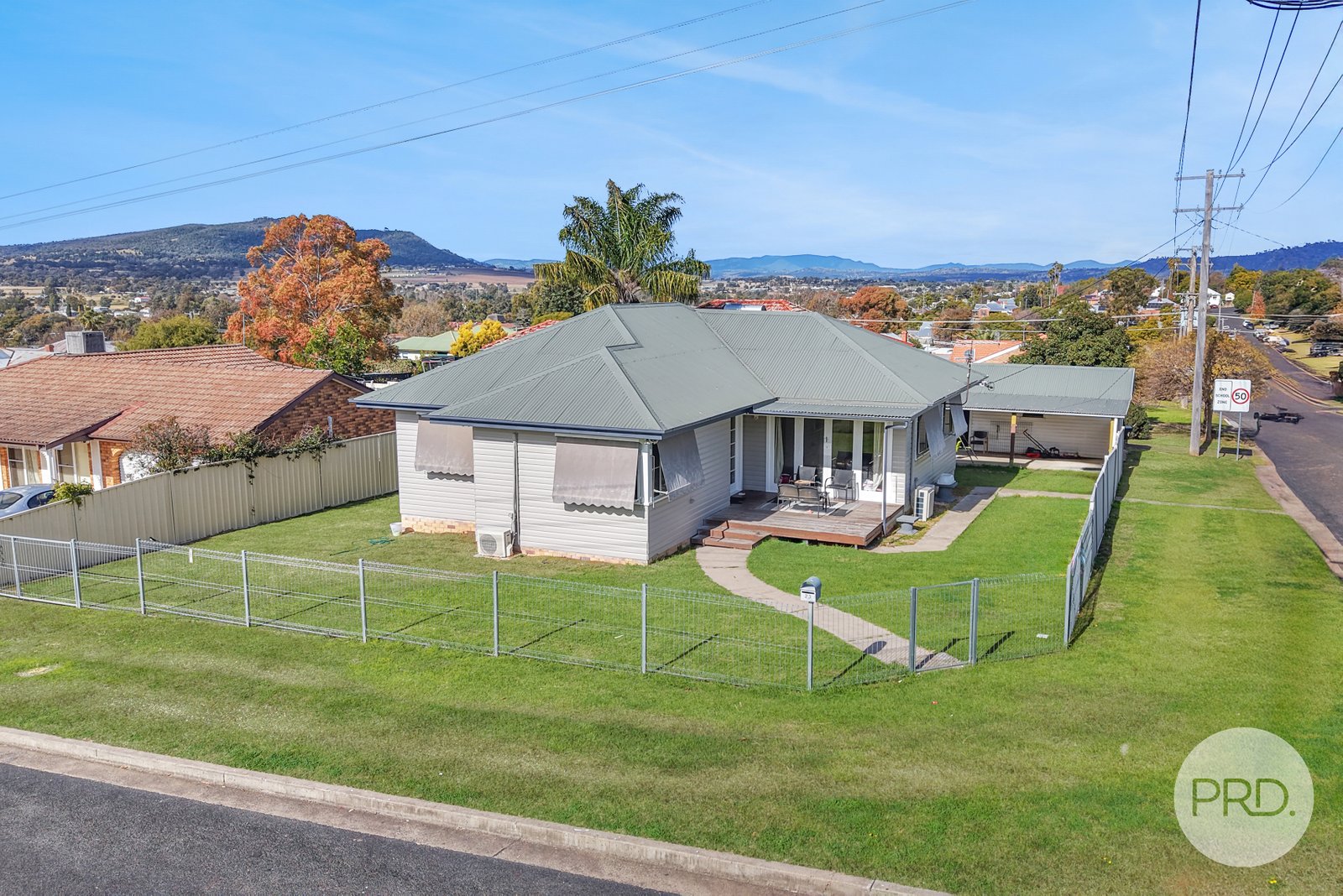23 Munro Street QUIRINDI 2