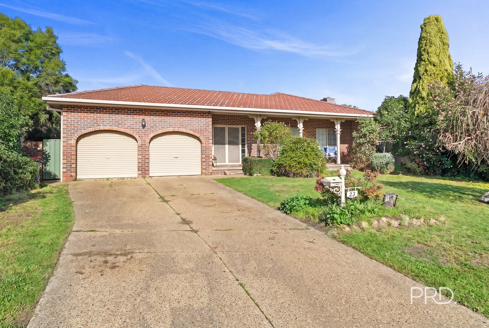23 Myall Cres  LAKE ALBERT 3