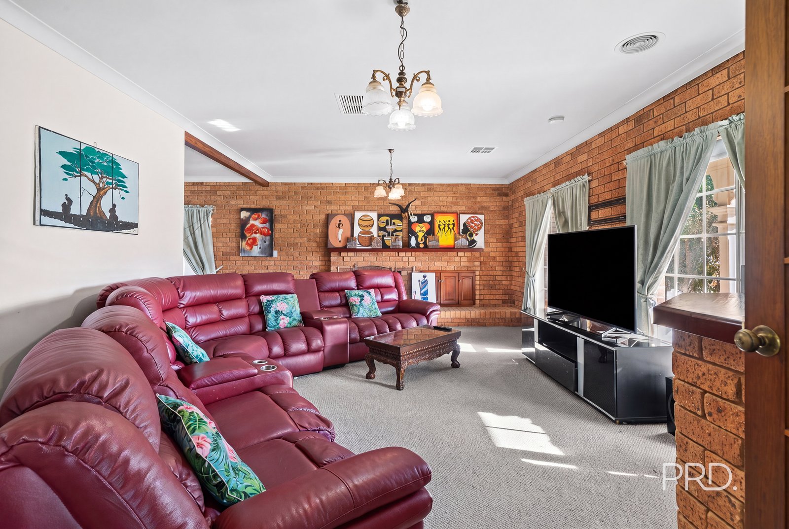 23 Myall Cres  LAKE ALBERT 6