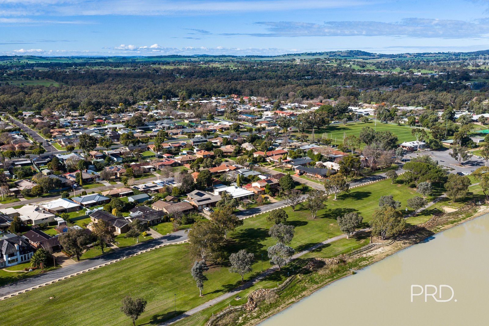 23 Myall Cres  LAKE ALBERT 21