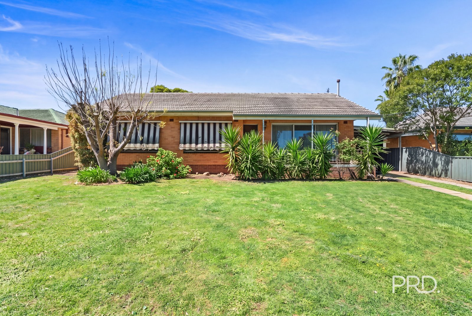 23 Nixon Crescent TOLLAND 1
