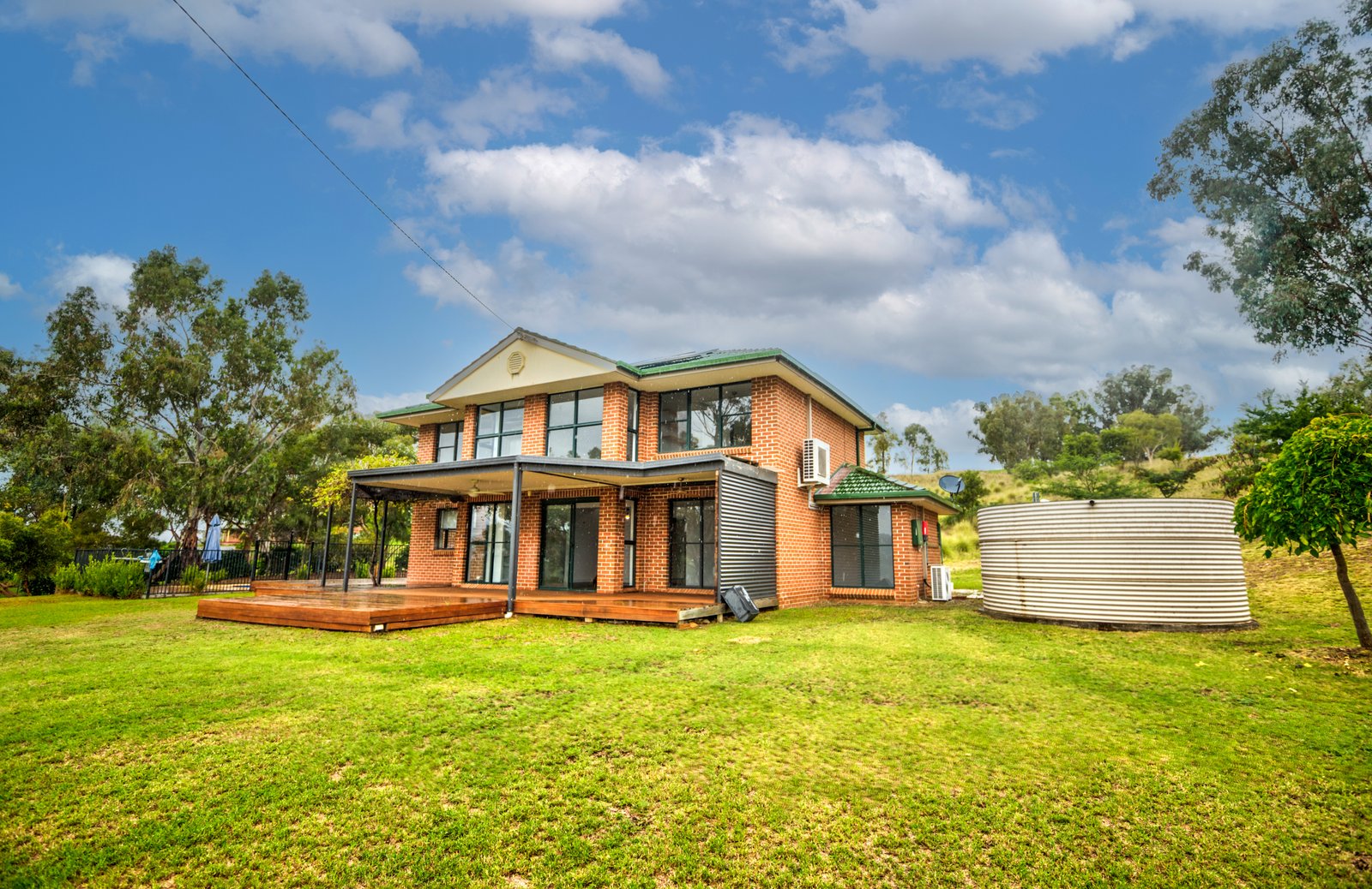 23 Norman Close TAMWORTH 8
