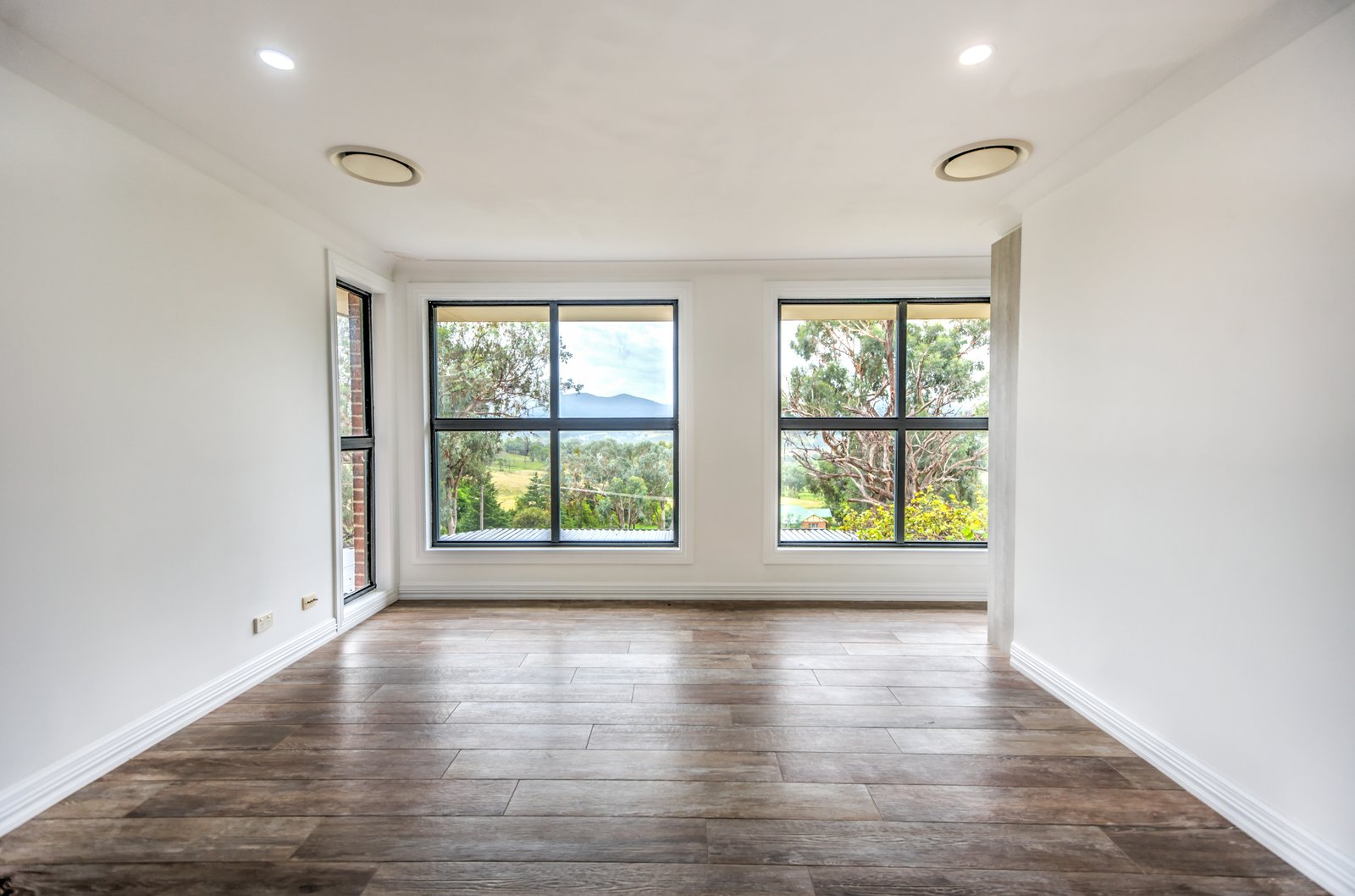 23 Norman Close TAMWORTH 15