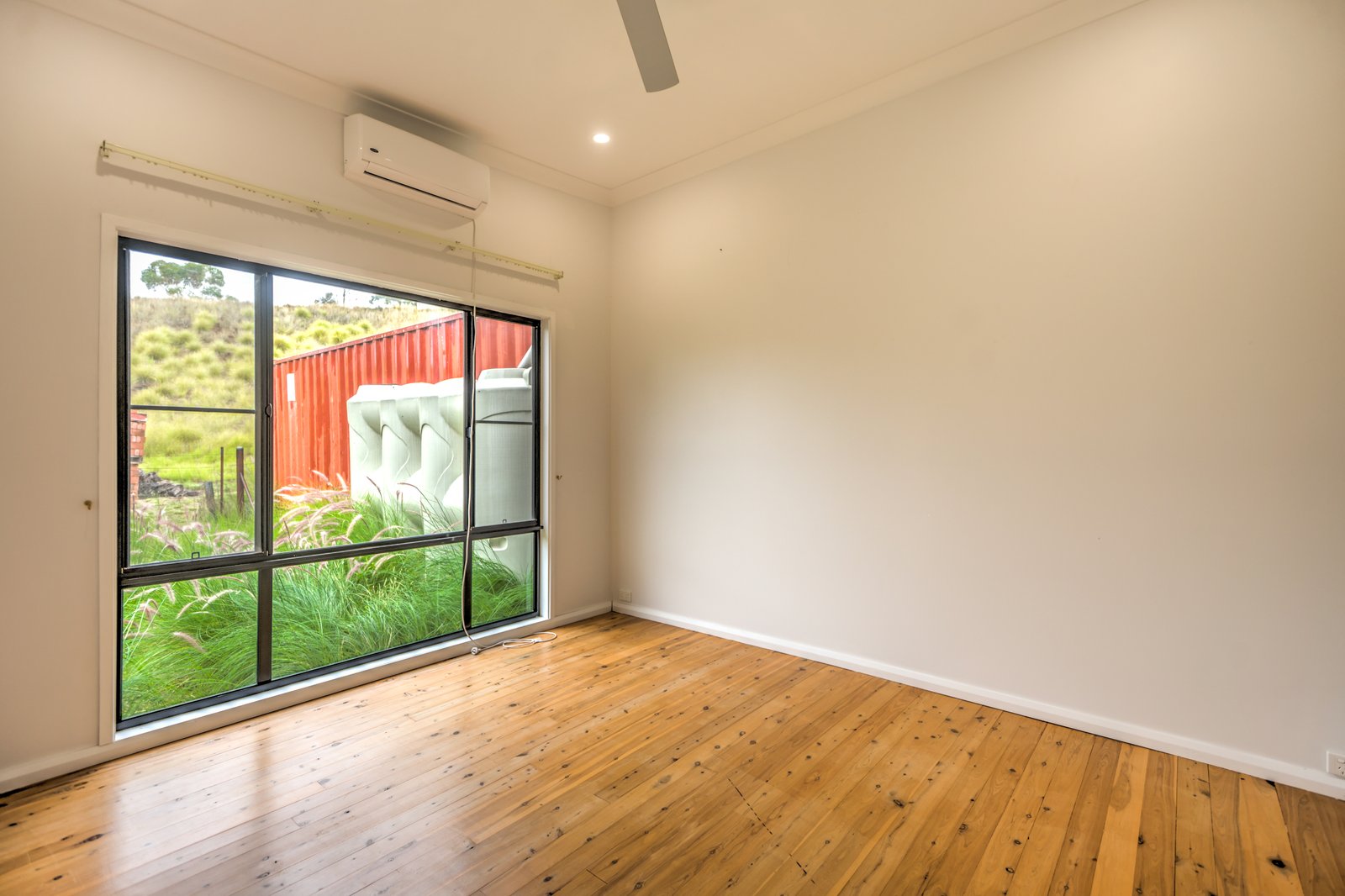 23 Norman Close TAMWORTH 30