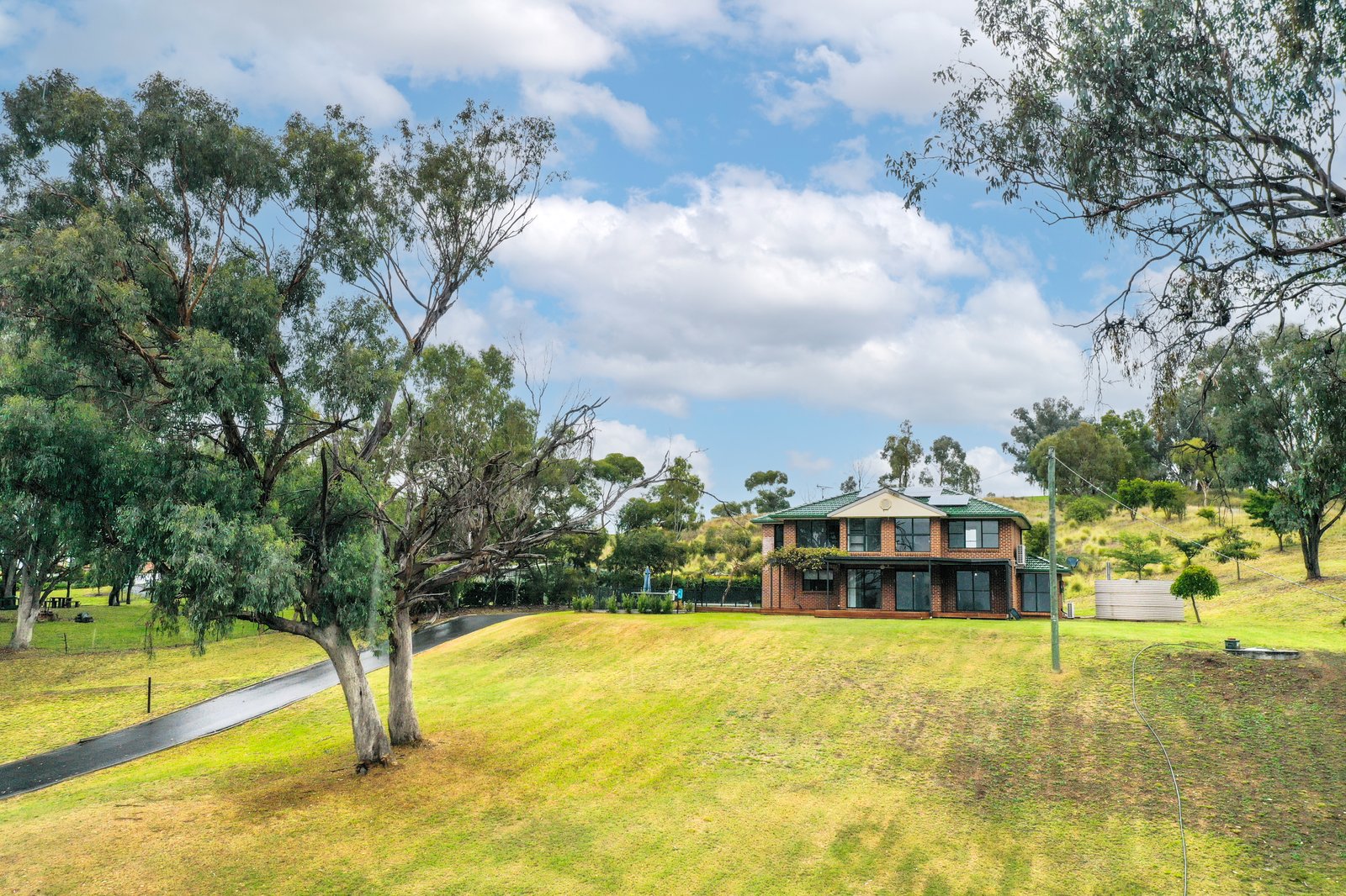 23 Norman Close TAMWORTH 34