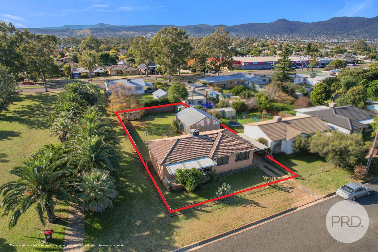 23 Oak Street TAMWORTH 2