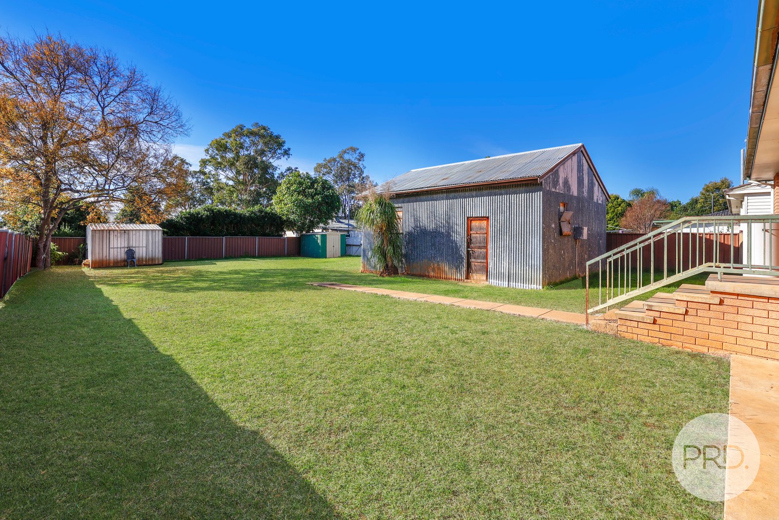 23 Oak Street TAMWORTH 18